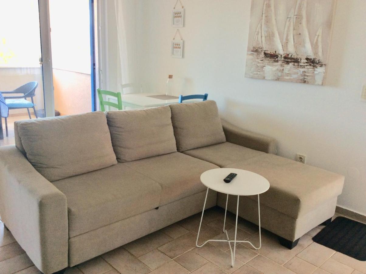 Apartment Tin Pinezići Zewnętrze zdjęcie